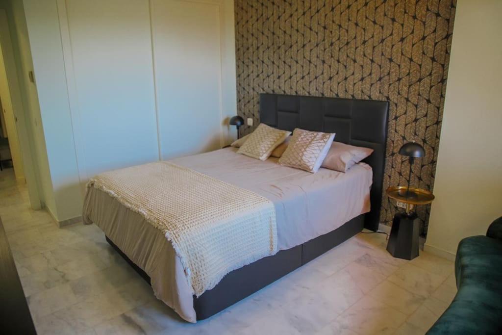 Luxurious Marbella Retreat With Sea View Terrace Apartamento